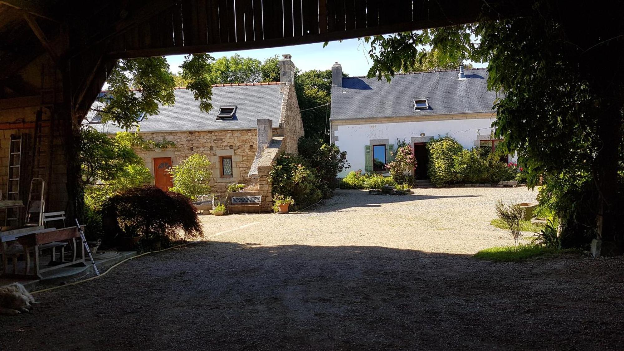 ホテル La Ferme De Kerhors Tréméoc エクステリア 写真