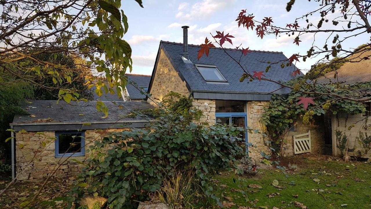 ホテル La Ferme De Kerhors Tréméoc エクステリア 写真